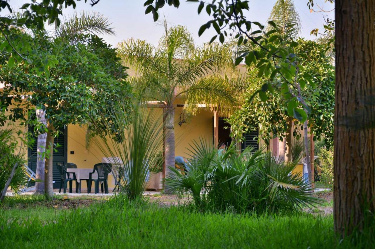Masseria Lama Torre dell'Orso Exterior photo