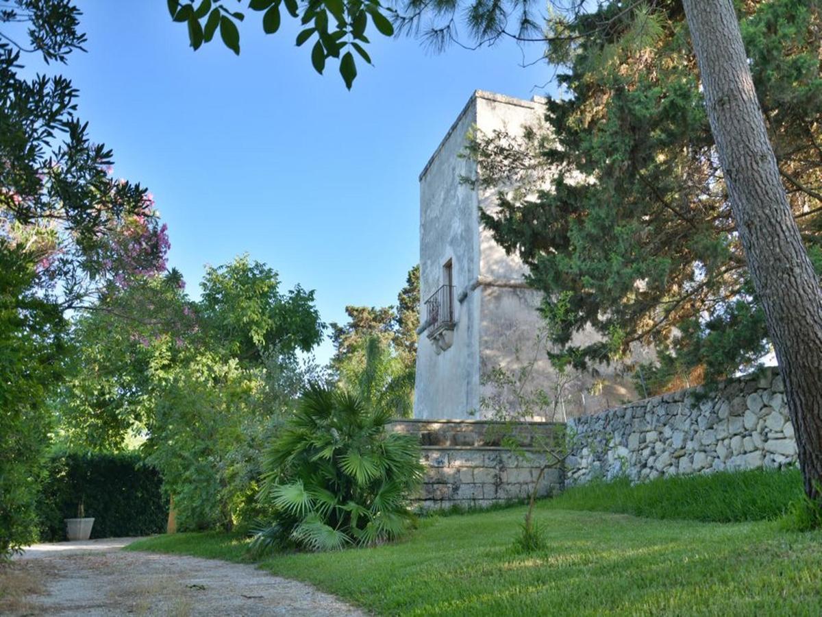 Masseria Lama Torre dell'Orso Exterior photo