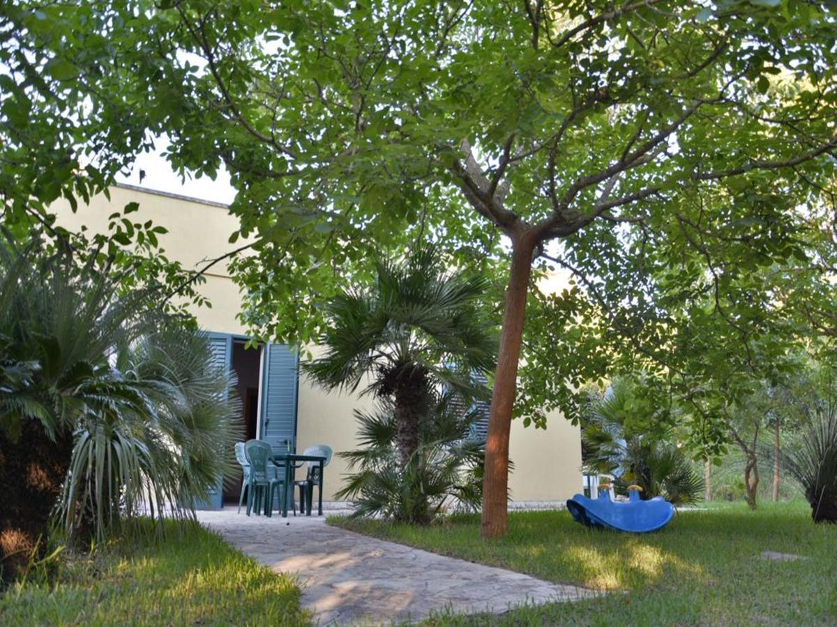 Masseria Lama Torre dell'Orso Exterior photo