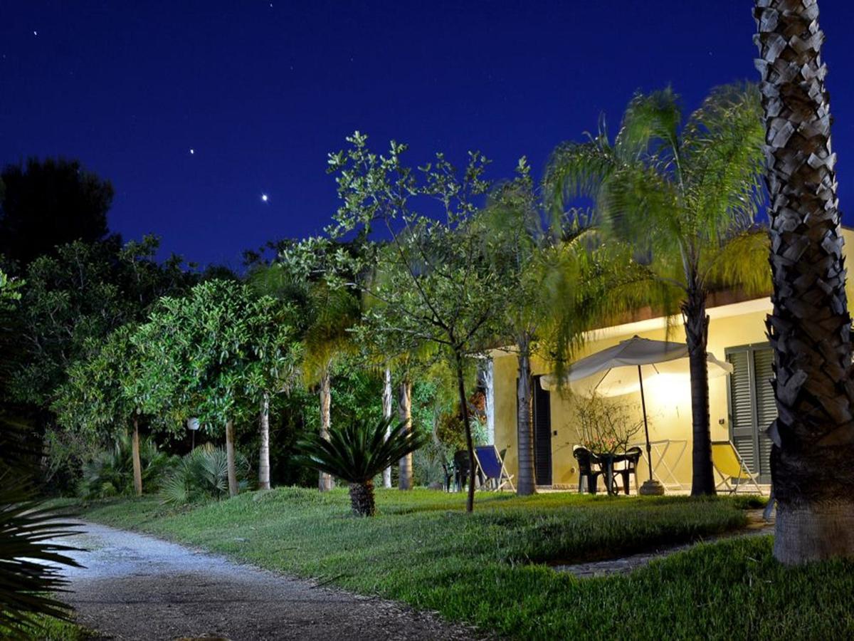 Masseria Lama Torre dell'Orso Exterior photo